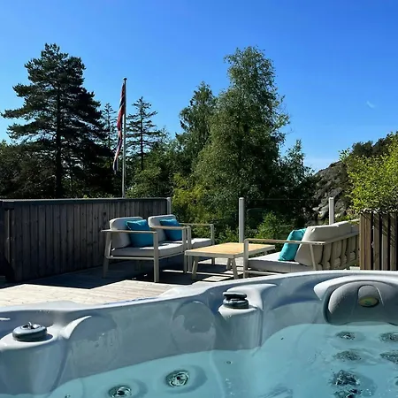 Summer With Sea View In Sandvika