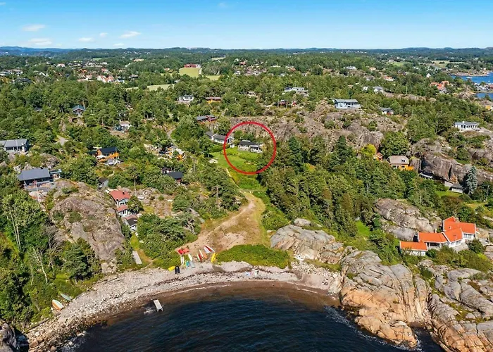 Summer With Sea View In Sandvika Feriehus *